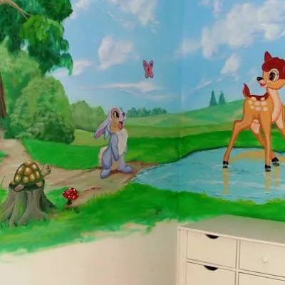 בתוך היער